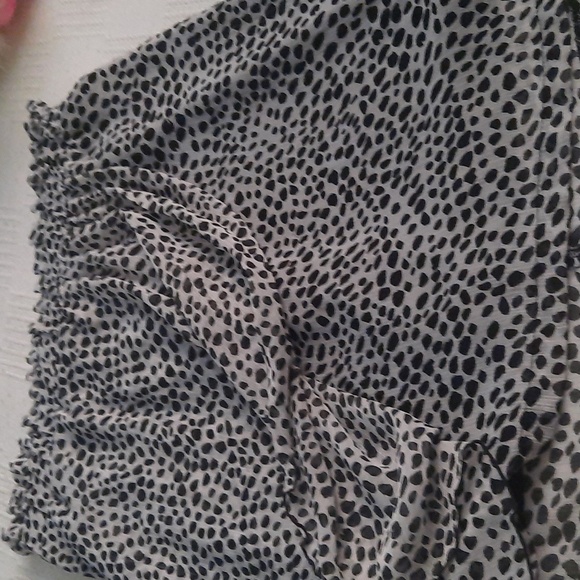 Skirt - Picture 6 of 7